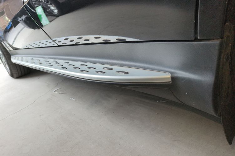 奔驰EQC 2022款 改款 EQC 400 4MATIC局部细节9002