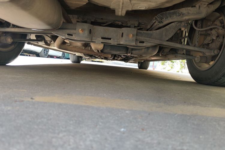 别克 英朗 2015款 15N 自动进取型局部细节9009