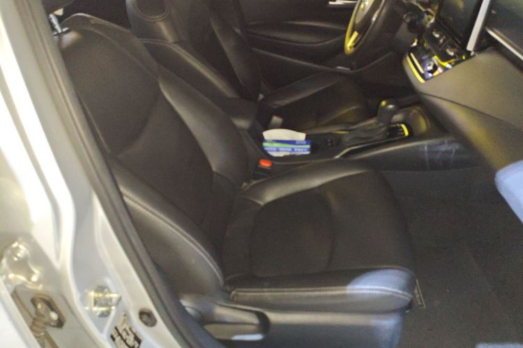 丰田 卡罗拉 2021款 1.2T S-CVT 精英版局部细节41