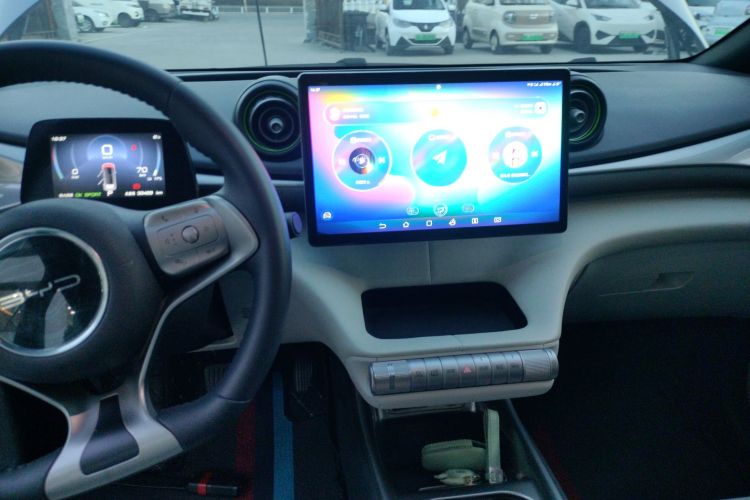 比亚迪 海豚 2021款 405km 时尚版中控内饰16