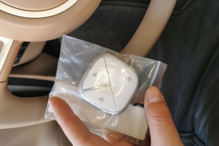 五菱汽车 宏光MINIEV 2025款 四门版 臻享+款中控内饰11