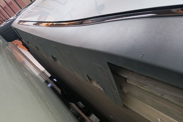 小鹏P7 2020款 706G机舱底盘30