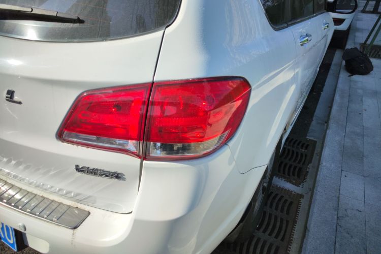 哈弗H6 2016款 升级版 1.5T 自动两驱精英型车身外观9