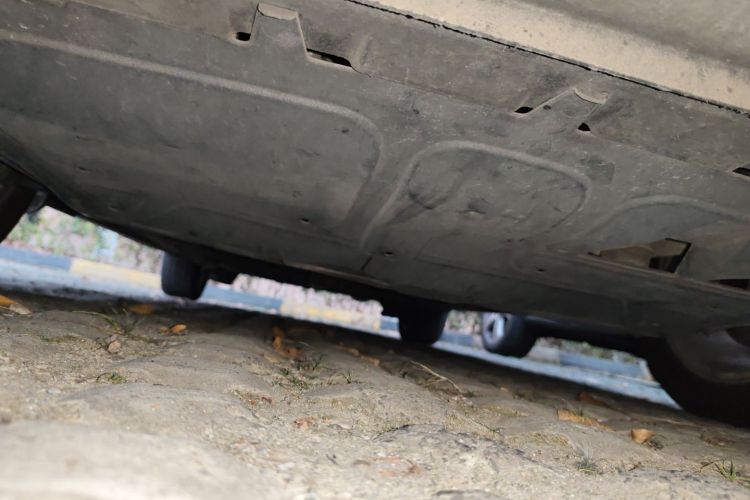 大众 朗逸 2013款 1.6L 手动舒适版局部细节9008