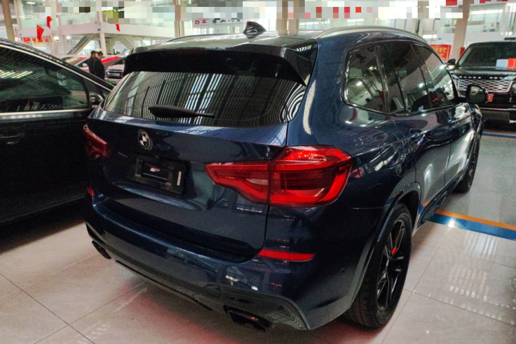宝马X3 2018款 xDrive30i 领先型 M运动套装 国V车身外观6005