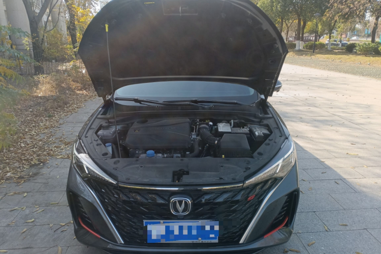 长安 逸动 2025款 PLUS 1.4T 双离合高能版机舱底盘24