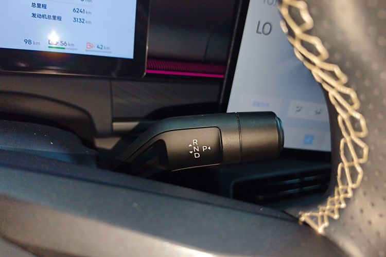 领克07 2024款 EM-P 126长续航 Ultra局部细节18