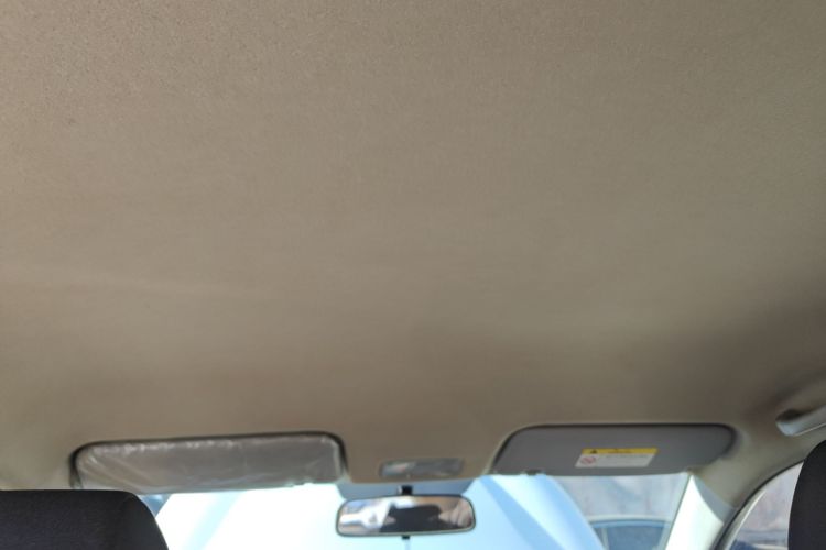 现代 瑞纳 2017款 1.4L 手动焕新版 国VI中控内饰22