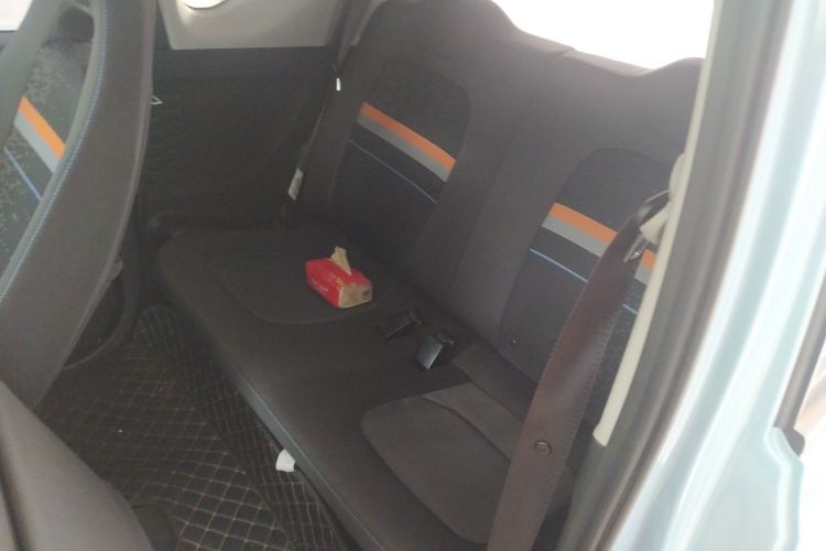 五菱汽车 宏光MINIEV 2022款 轻松款 磷酸铁锂中控内饰21