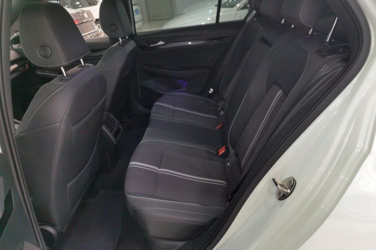 大众 高尔夫 2023款 改款 280TSI DSG R-Line中控内饰7004