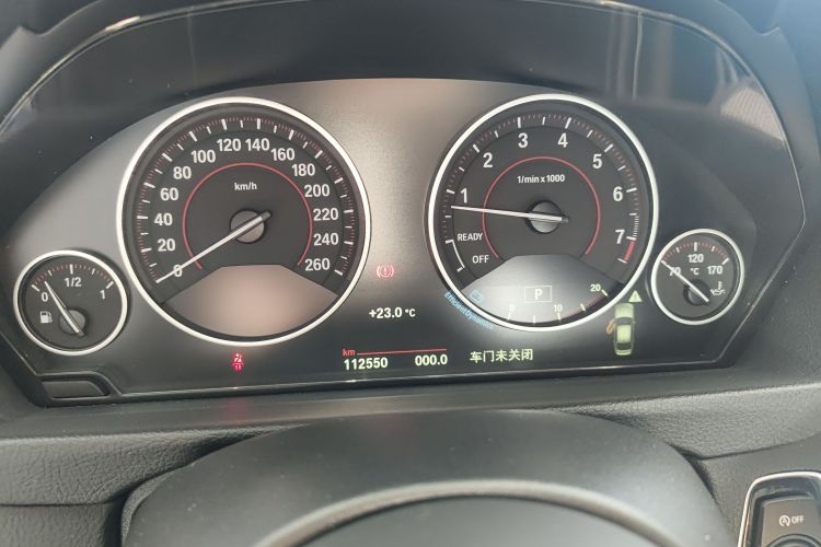 宝马3系 2018款 320i M运动套装中控内饰14