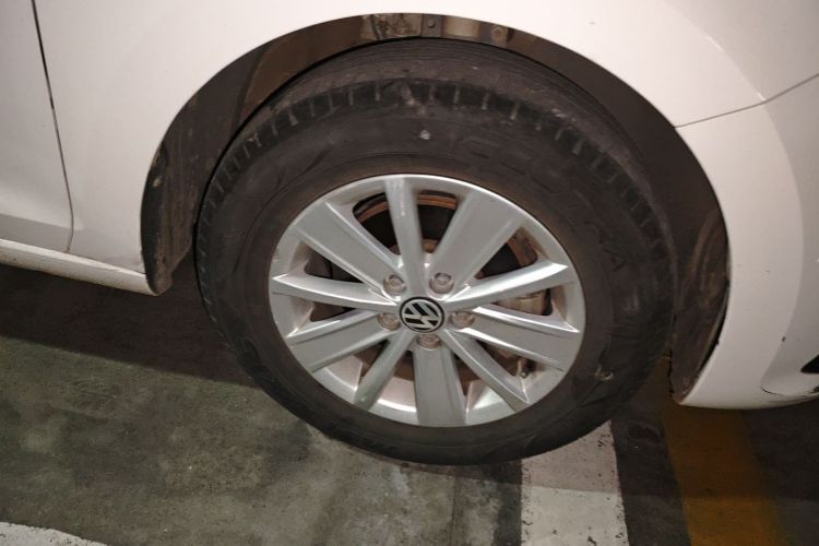 大众 桑塔纳 2019款 1.5L 手动风尚版 国VI车身外观10