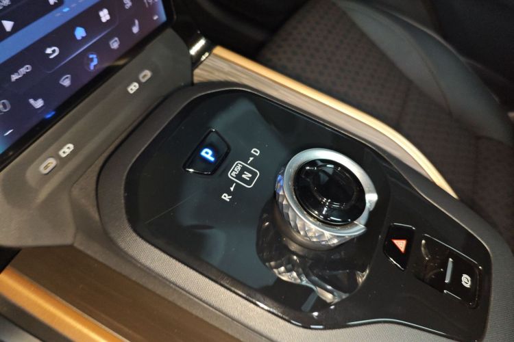 丰田bZ3 2023款 616km 长续航Premium局部细节18