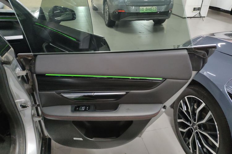 小鹏P7 2020款 670N中控内饰7006