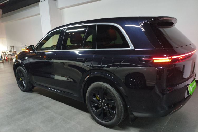 理想汽车 理想L8 2023款 Air车身外观6003