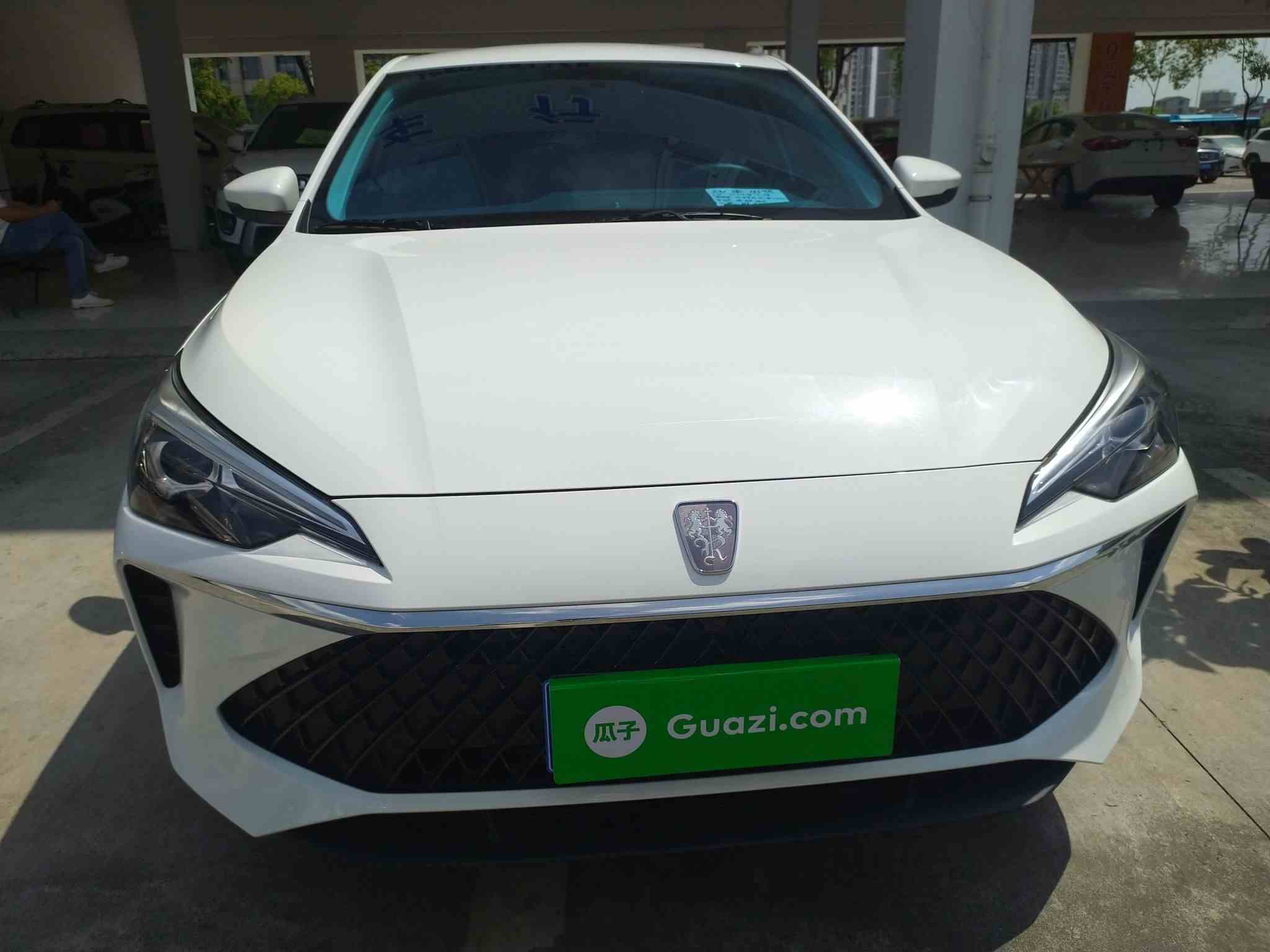 荣威i5 2023款 1.5L 手动舒享版(1)