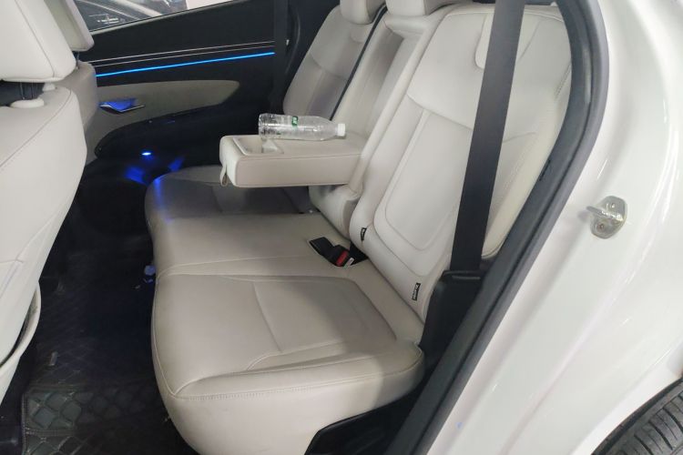 现代 2021款 途胜L 1.5T DCT TOP旗舰版中控内饰7004