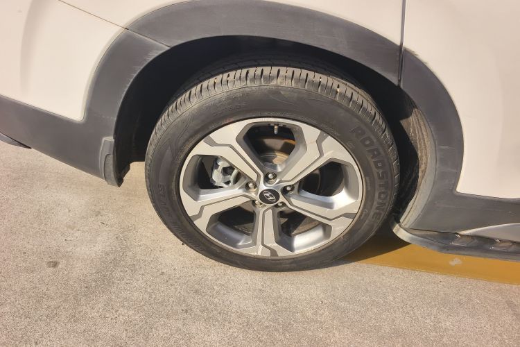 现代 胜达 2019款 380 TGDi DLX 自动两驱智尊版 国V车身外观6008