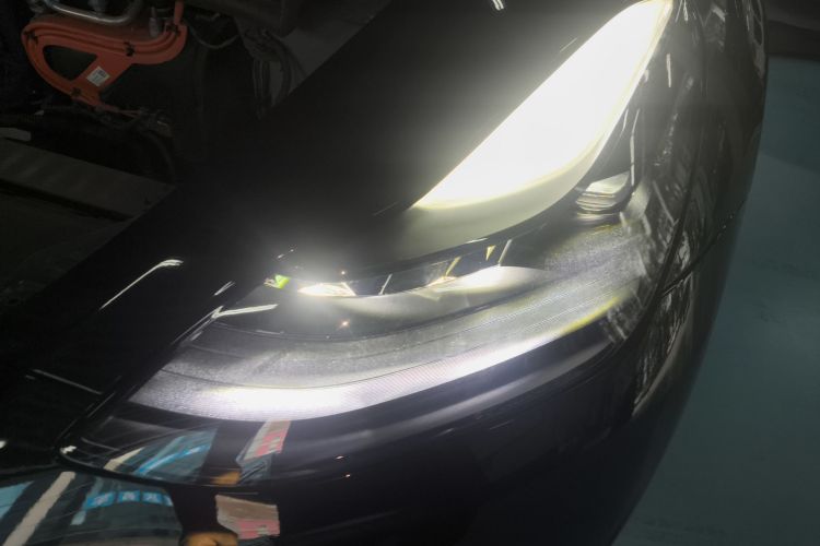 特斯拉 Model Y 2022款 后轮驱动版车身外观36