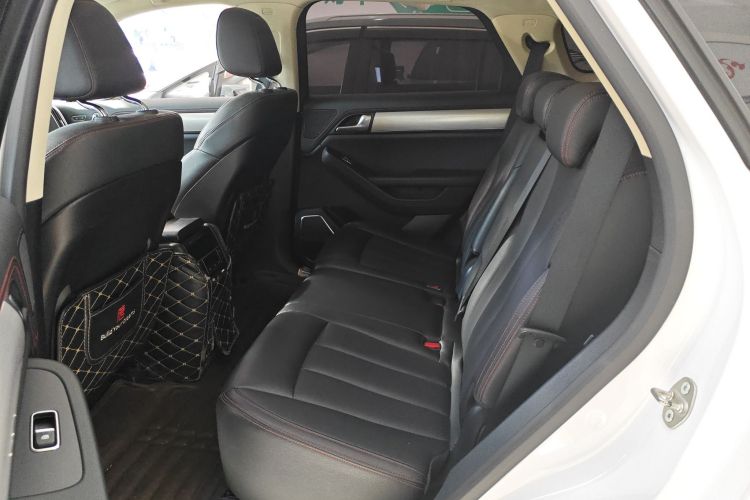 比亚迪 唐新能源 2018款 DM 2.0T 全时四驱智联创享型 7座 国V中控内饰21