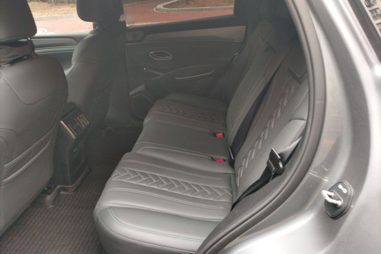 比亚迪 宋L DM-i 2025款 智驾版 112km 超越型中控内饰21