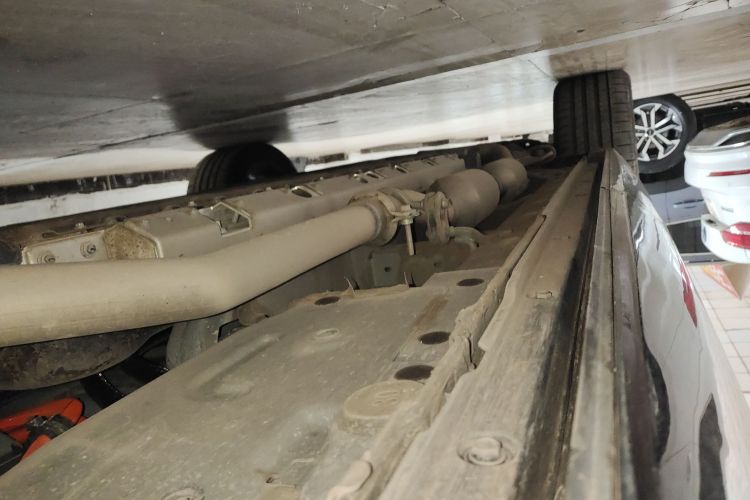 鸿蒙智行 问界M7 2024款 1.5T 后驱Plus版 5座局部细节9002