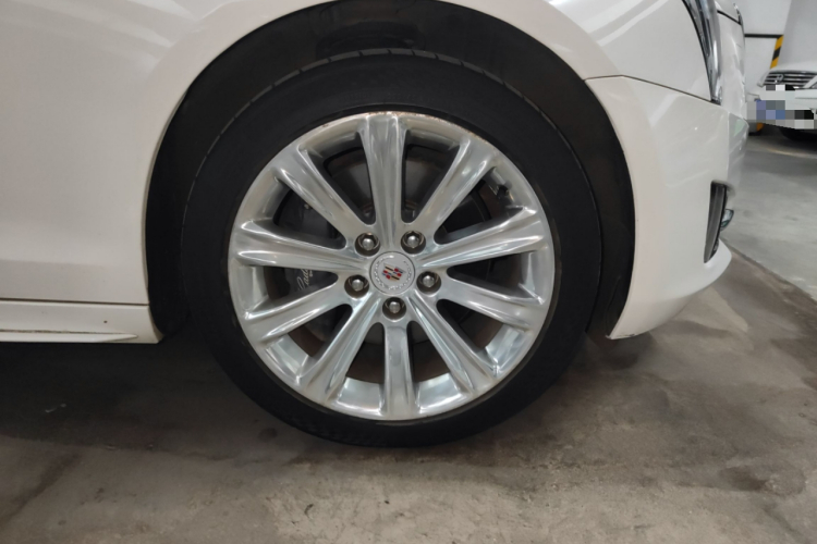 凯迪拉克ATS-L 2014款 28T 豪华型车身外观10