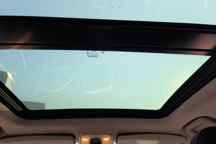 沃尔沃XC60 2017款 T5 智进版中控内饰22