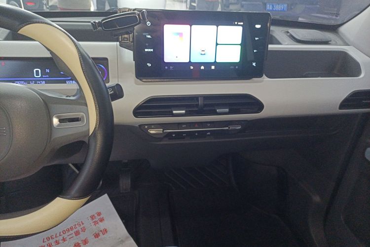 吉利银河 2023款 熊猫mini 200km 耐力熊局部细节16