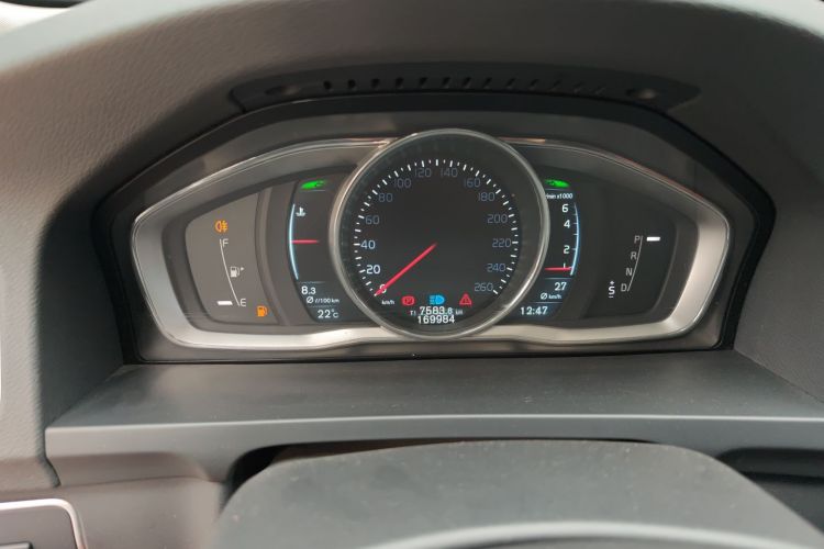 沃尔沃S60 2014款 S60L T5 智驭版中控内饰14