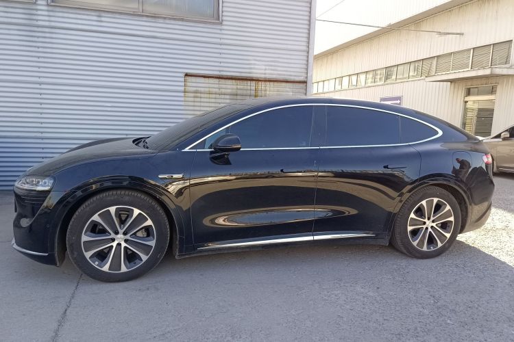 鸿蒙智行 智界R7 2024款 纯电 667km Pro车身外观6003