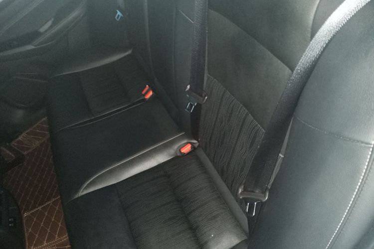 日产 天籁 2022款 2.0L XL-TLS 悦享版中控内饰21