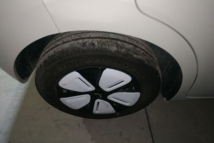 五菱汽车 宏光MINIEV 2025款 四门版 进阶款车身外观6003