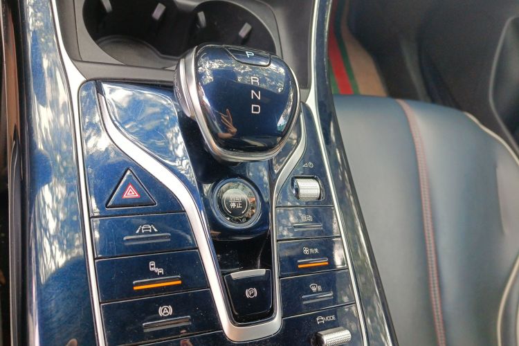 比亚迪 秦PLUS 2021款 EV 600KM 旗舰型局部细节18