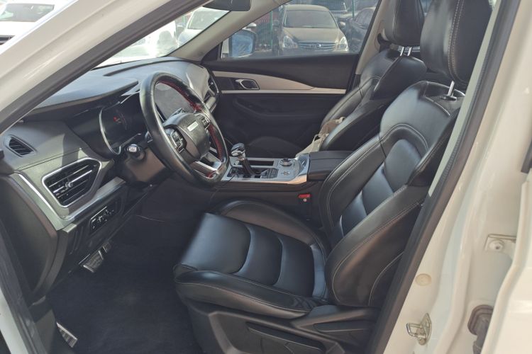 捷途X70 2020款 1.5T DCT悦行版 5座中控内饰19