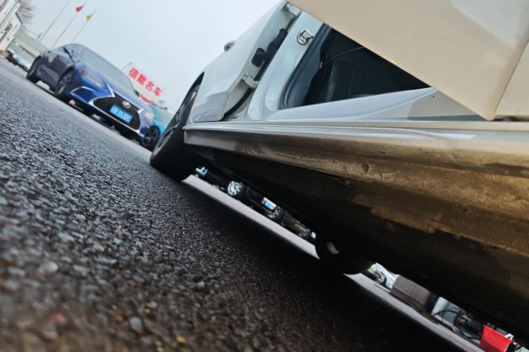 奥迪A4L 2020款 40 TFSI 时尚动感型局部细节9001