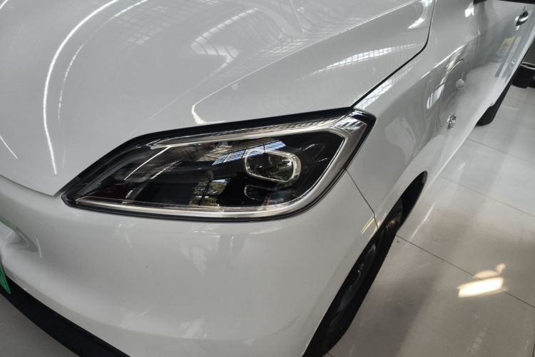 五菱汽车 五菱宏光新能源 2024款 纯电版 300KM 标准型局部细节36