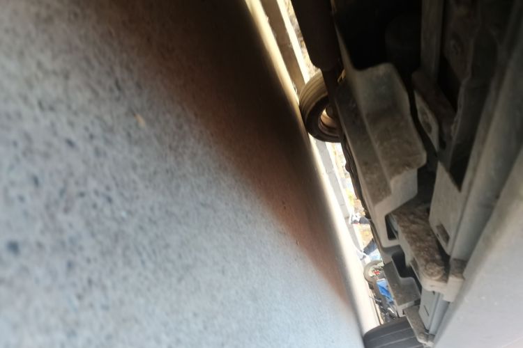 众泰T700 2017款 1.8T 双离合尊贵型局部细节9004