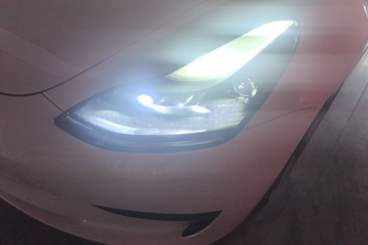 特斯拉 Model 3 2022款 后轮驱动版局部细节36