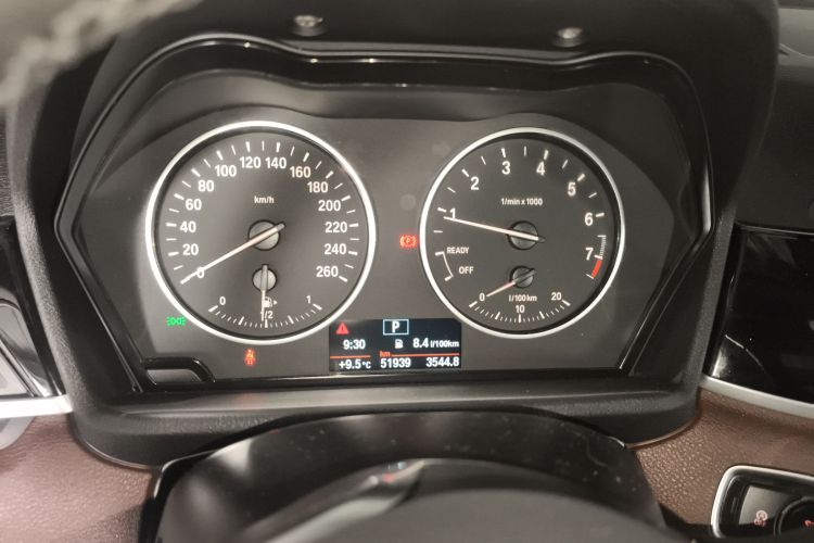 宝马X1 2018款 sDrive18Li 尊享型中控内饰14