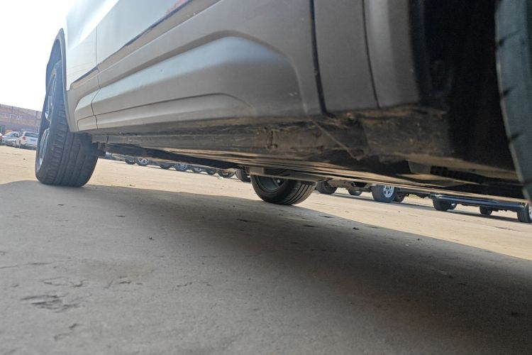 领克01 2017款 2.0T 两驱耀Pro版局部细节9001