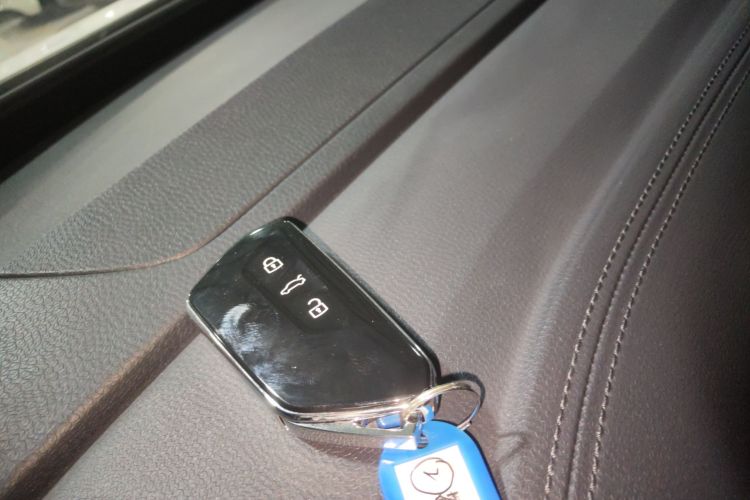 大众 ID.4 CROZZ 2022款 长续航PURE+版中控内饰7001