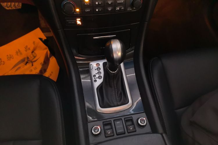 英菲尼迪QX50 2015款 2.5L 悦享版中控内饰18