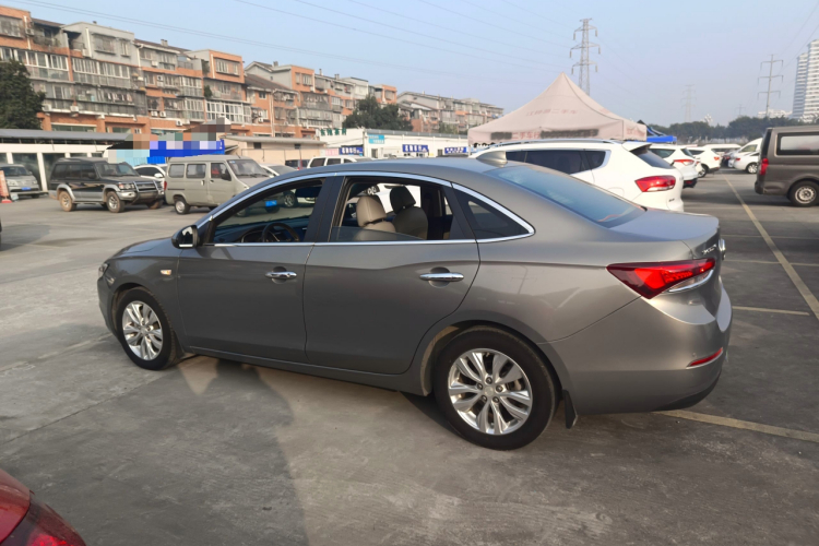 别克 英朗 2018款 15T 双离合精英型 国V车身外观6003