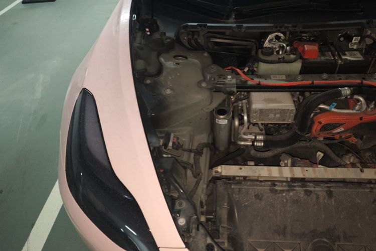 特斯拉 Model 3 2021款 标准续航后驱升级版 3D6局部细节9006