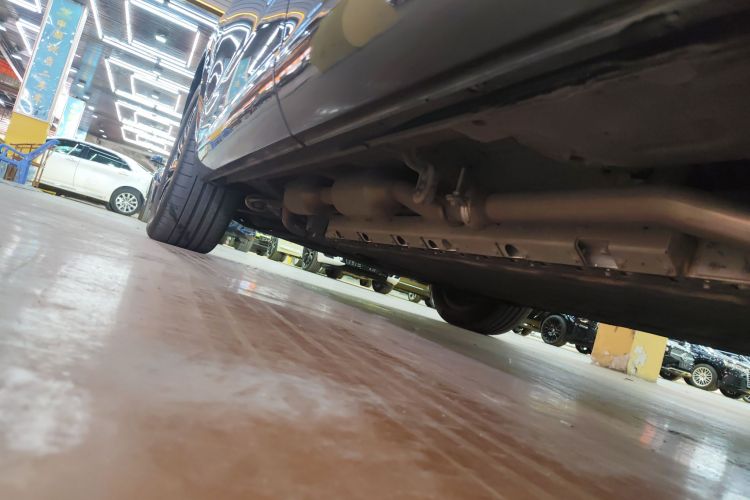 鸿蒙智行 问界M7 2024款 1.5T 后驱Plus版 5座局部细节9002