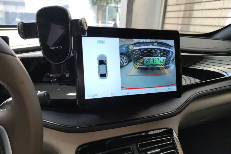 比亚迪 秦PLUS 2024款 荣耀版 DM-i 55KM领先型中控内饰16