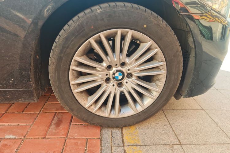 宝马5系 2014款 525Li 领先型车身外观6007