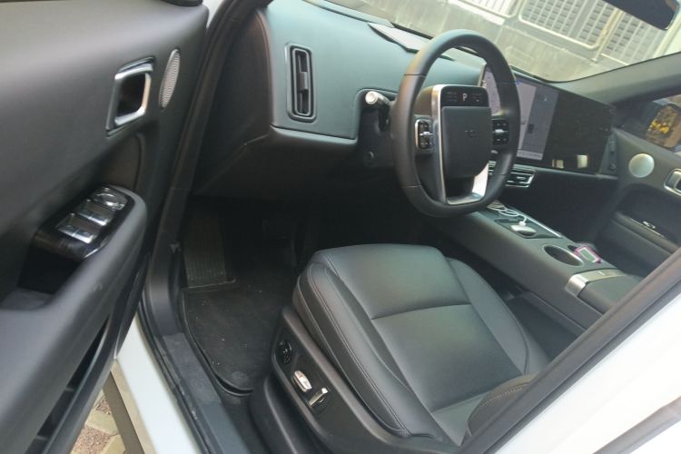 理想汽车 理想L6 2024款 Pro中控内饰7003