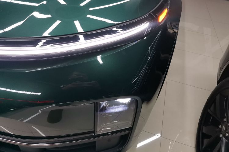 理想汽车 理想L8 2023款 Pro局部细节36